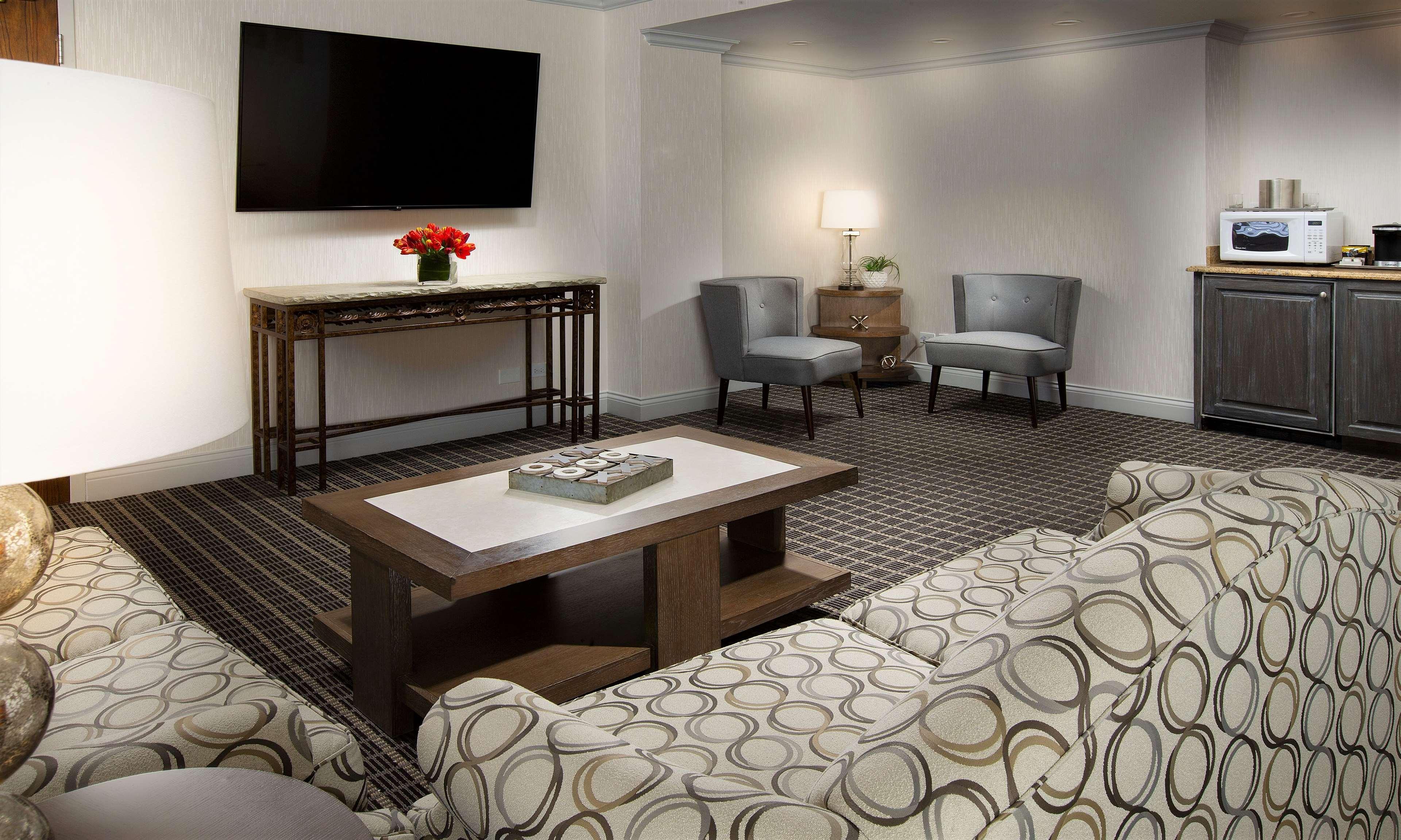 Hilton Chicago/Northbrook Hotel Eksteriør billede